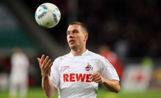 开云体育APP下载-科技与肌肉的碾压，当亚特兰大的战术代码注入京多安的上帝视角，新西兰的强硬沦为背景板