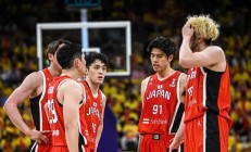 开云体育-日本队横扫丹麦队，石宇奇扛起全队