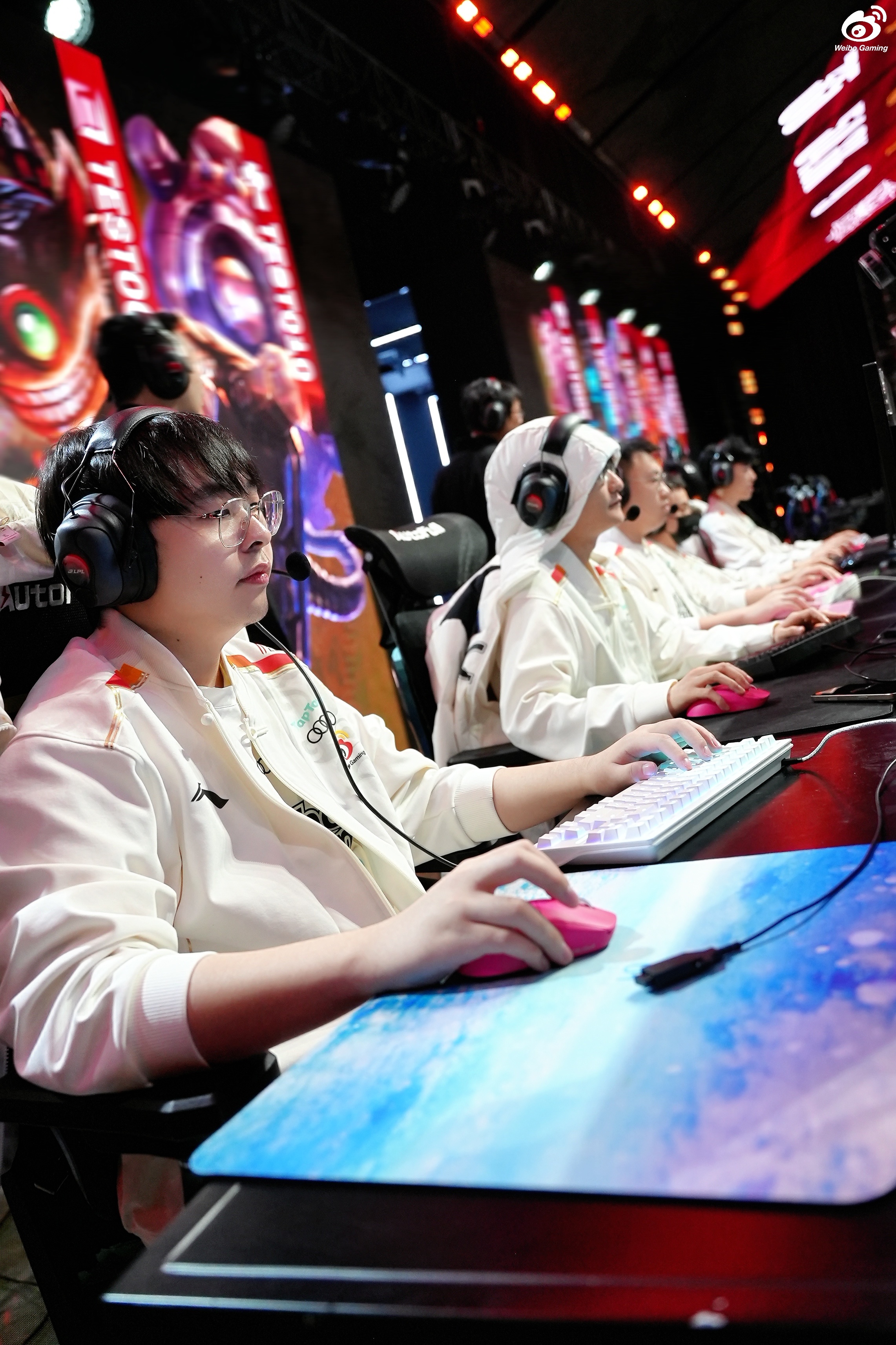 WBG翻盘BRO，Keria拿下关键大龙宿敌对决2025世界赛，让粉丝疯狂欢呼的简单介绍