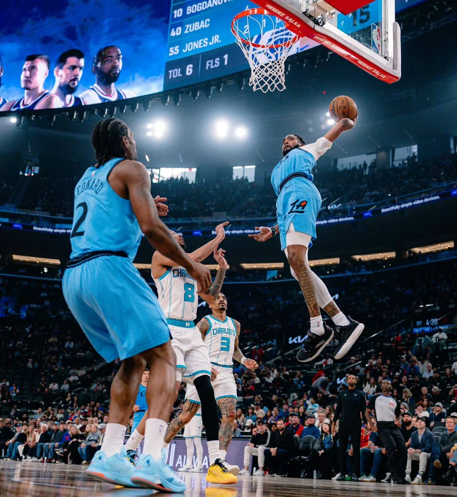 快船全队努力备战季后赛，保持高水准发挥的简单介绍