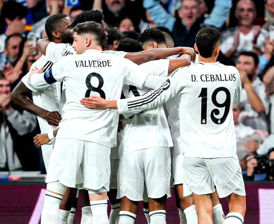 关于瓦伦西亚毫无悬念，晋级欧冠16强！的信息