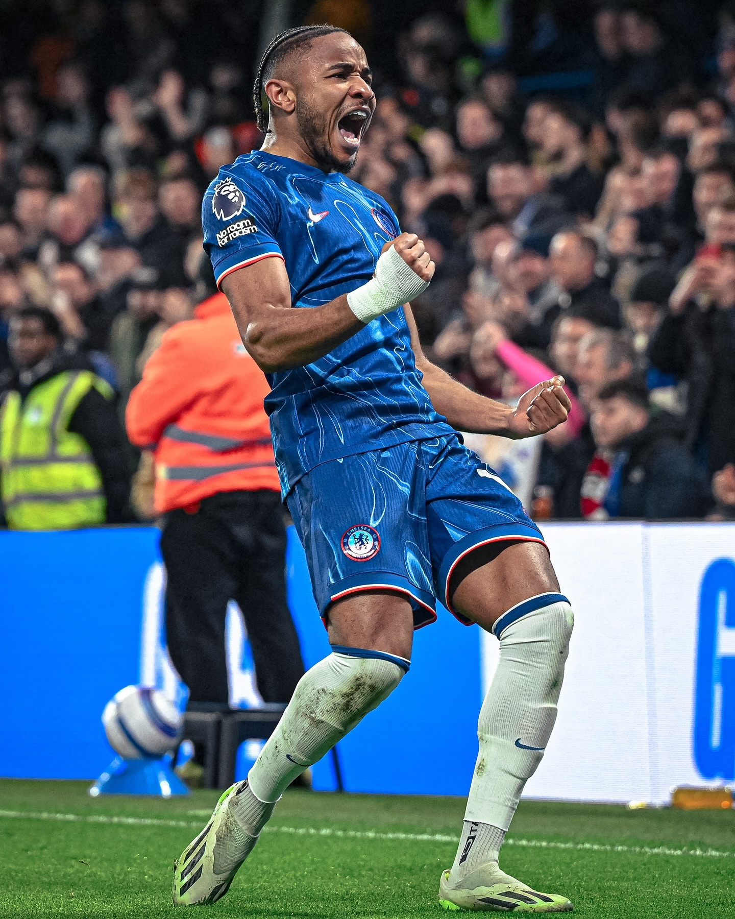 南安普顿主场大胜，势如破竹