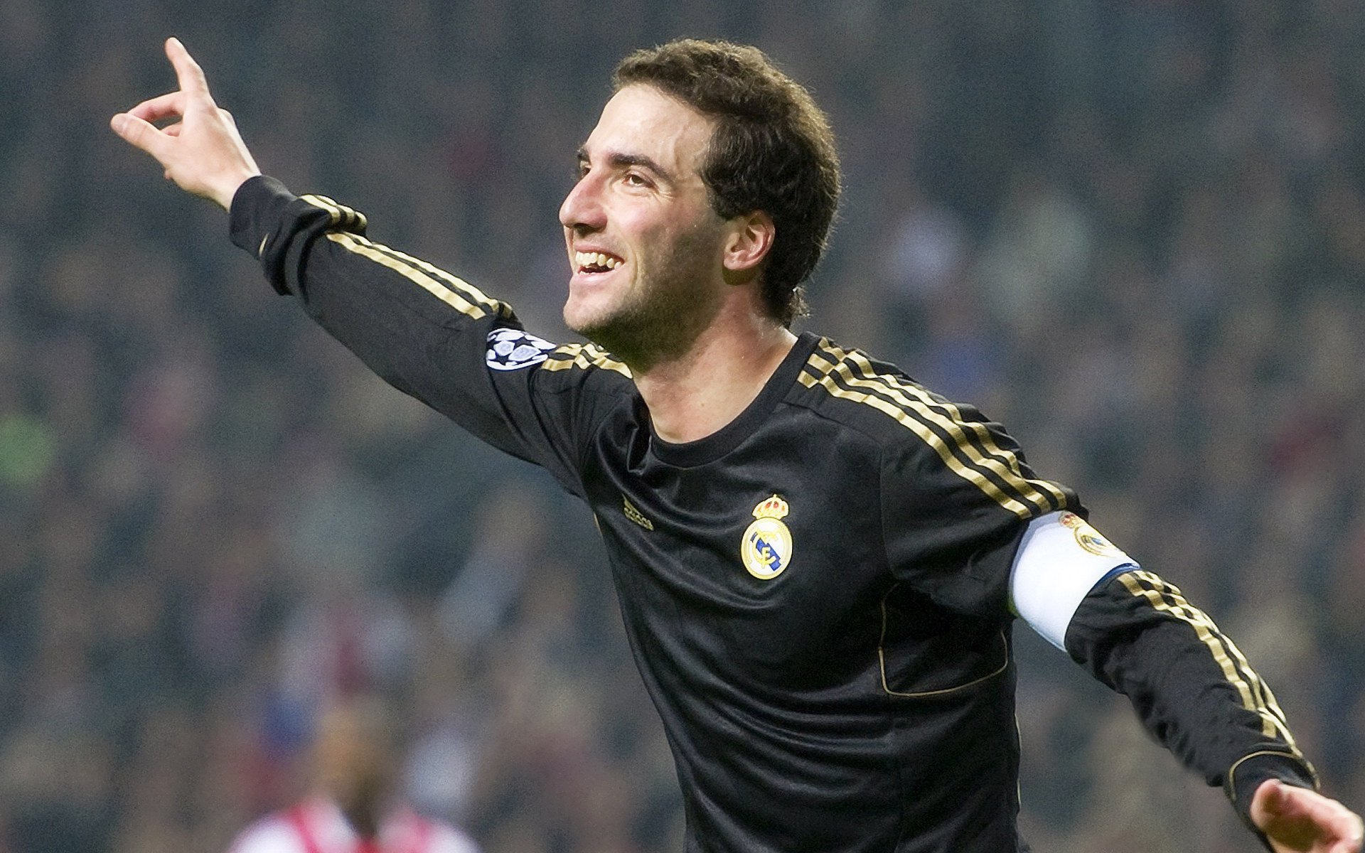 球门前的绝对领域，当爱德华兹让欧冠决赛成为无解命题