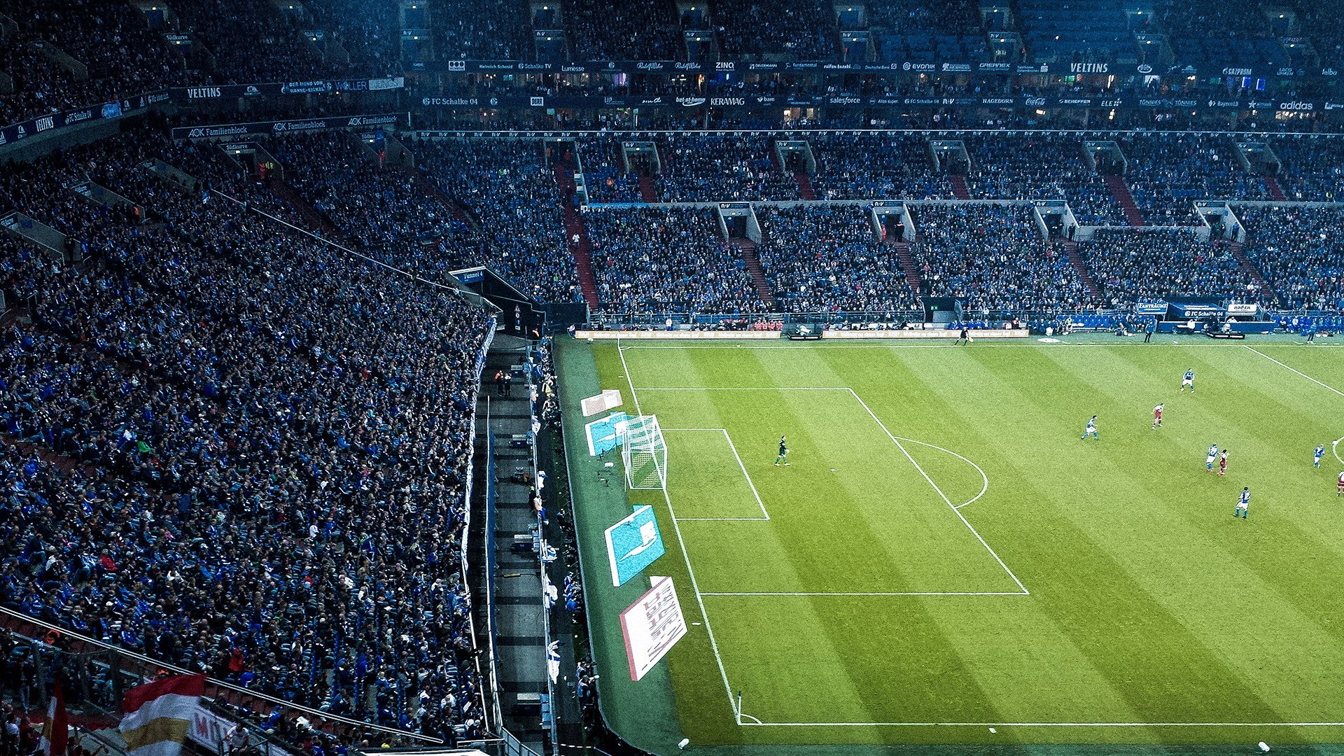 狼群踏碎蓝鹰!阿尔瓦雷斯浴火重生,毕尔巴鄂的团队利刃刺穿永恒之城